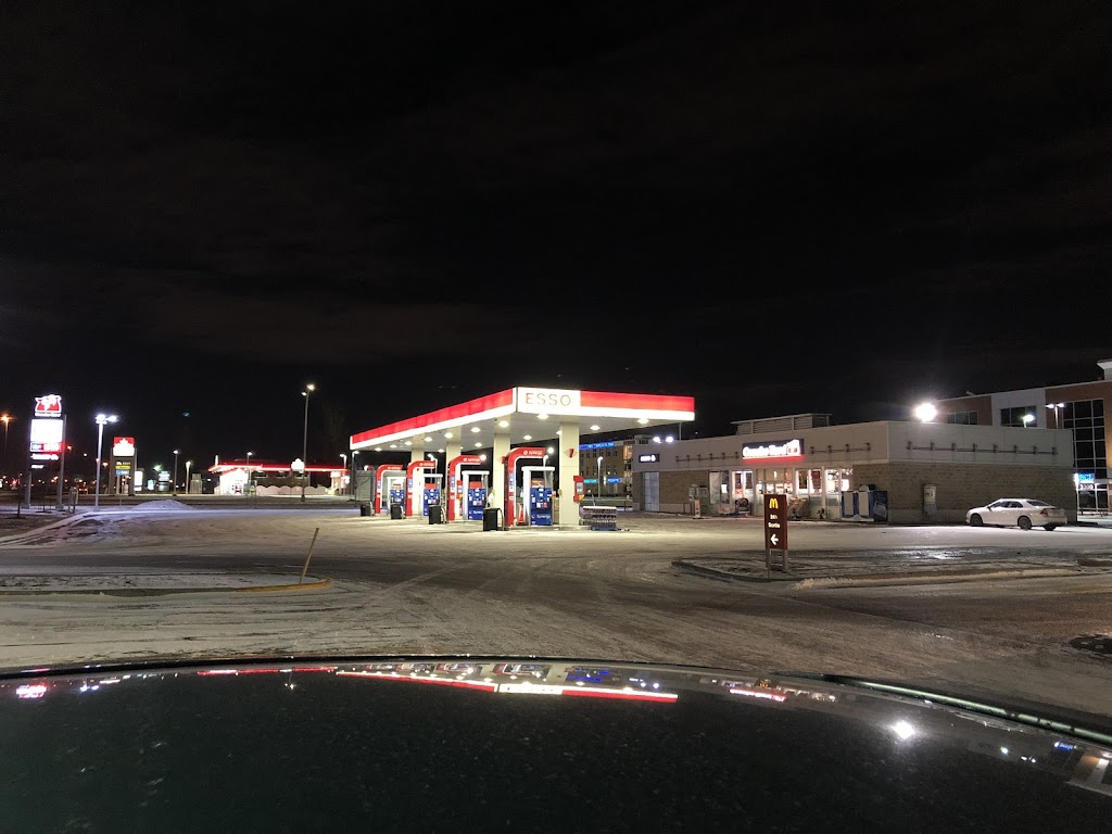 Petro-Canada | 4560 Autoroute 440 O, Laval, QC H7T 2P7, Canada | Phone: (450) 687-7430