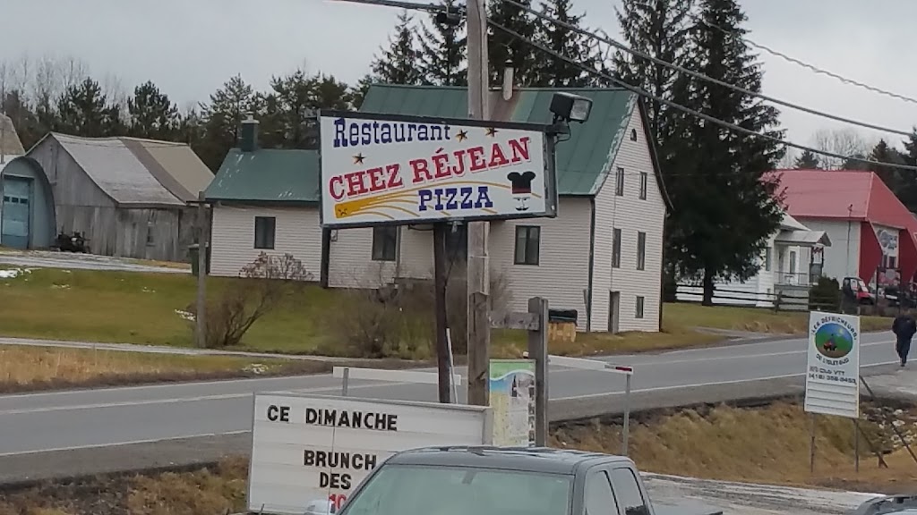 Restaurant Chez Rejean | 551 Rue Principale, Saint-Pamphile, QC G0R 3X0, Canada | Phone: (418) 356-5836
