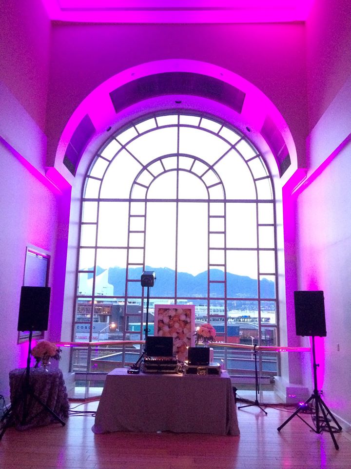 In The Mix Productions DJ & Photobooths | Abbotsford, BC V3G 1H6, Canada | Phone: (778) 242-1002