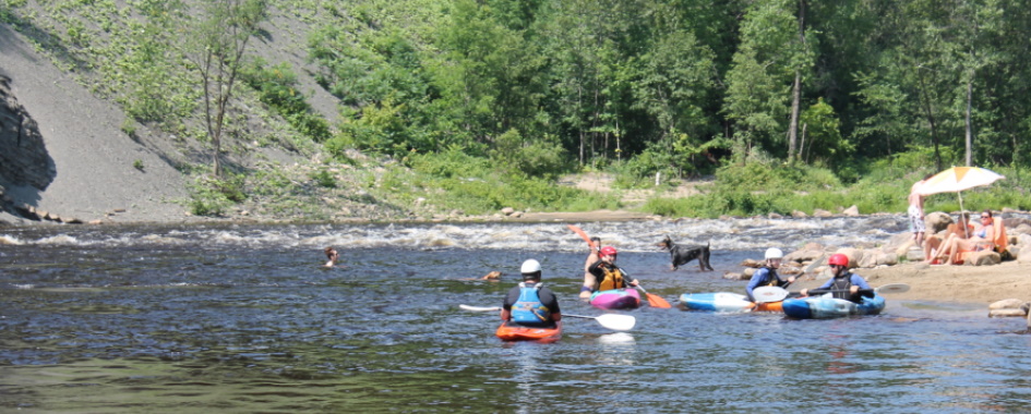 COURS KAYAK QUEBEC | 101 Av. de la Montagne, Saint-Tite-des-Caps, QC G0A 4J0, Canada | Phone: (418) 525-7748