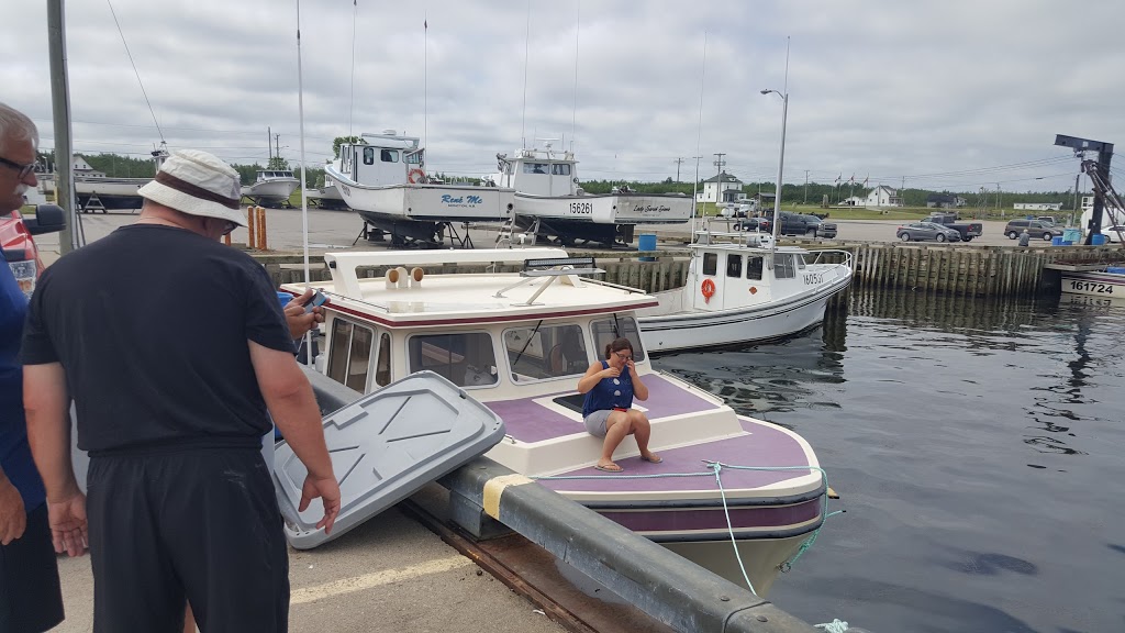 ONeil Raymond & Son Fisheries LTD | 221 Escuminac Point Rd, Escuminac, NB E9A 1V6, Canada | Phone: (506) 228-4794