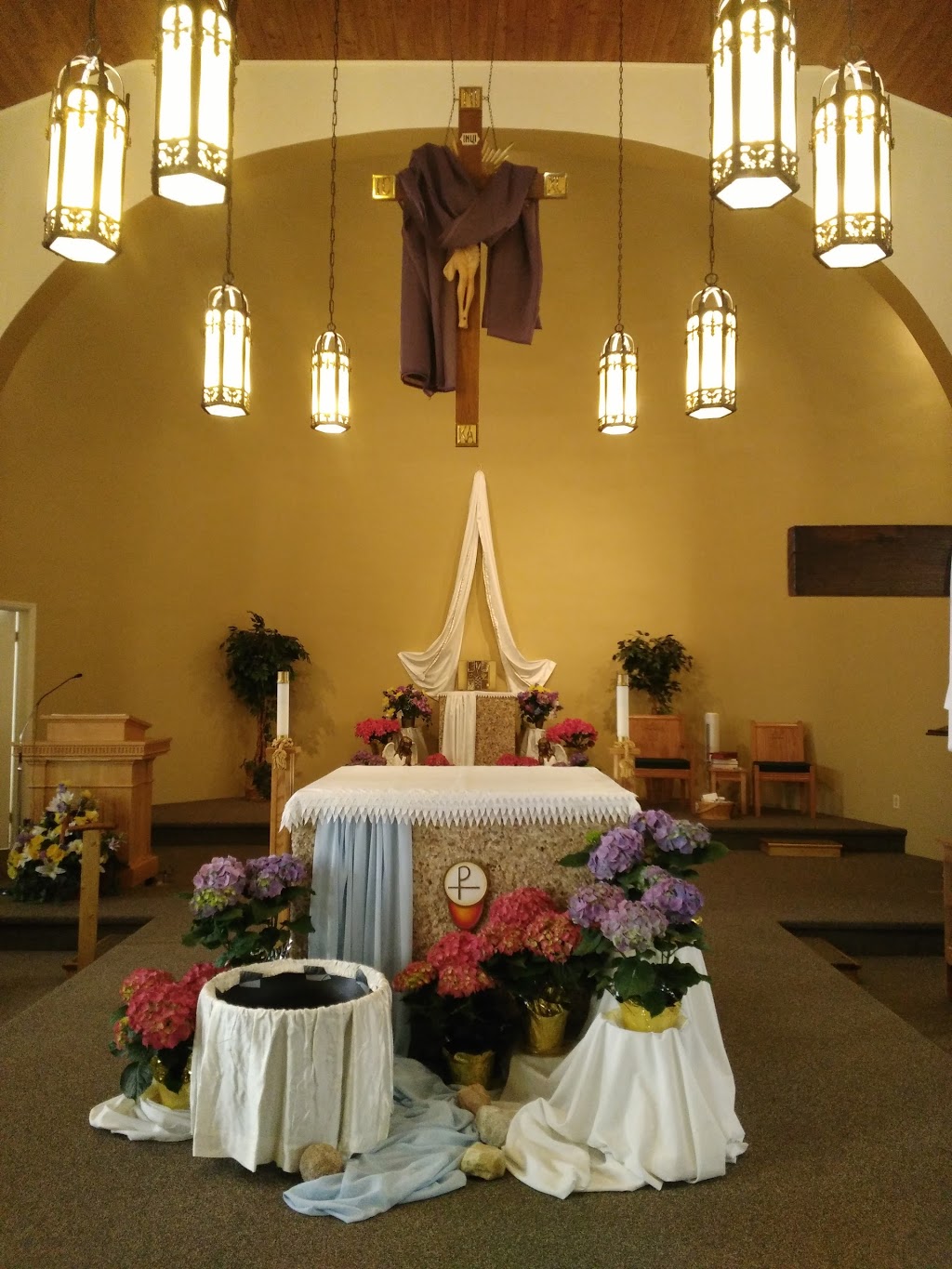 St. Mary Mystical Rose Parish | 24040 Armada Ridge Rd, Armada, MI 48005, USA | Phone: (586) 784-5966