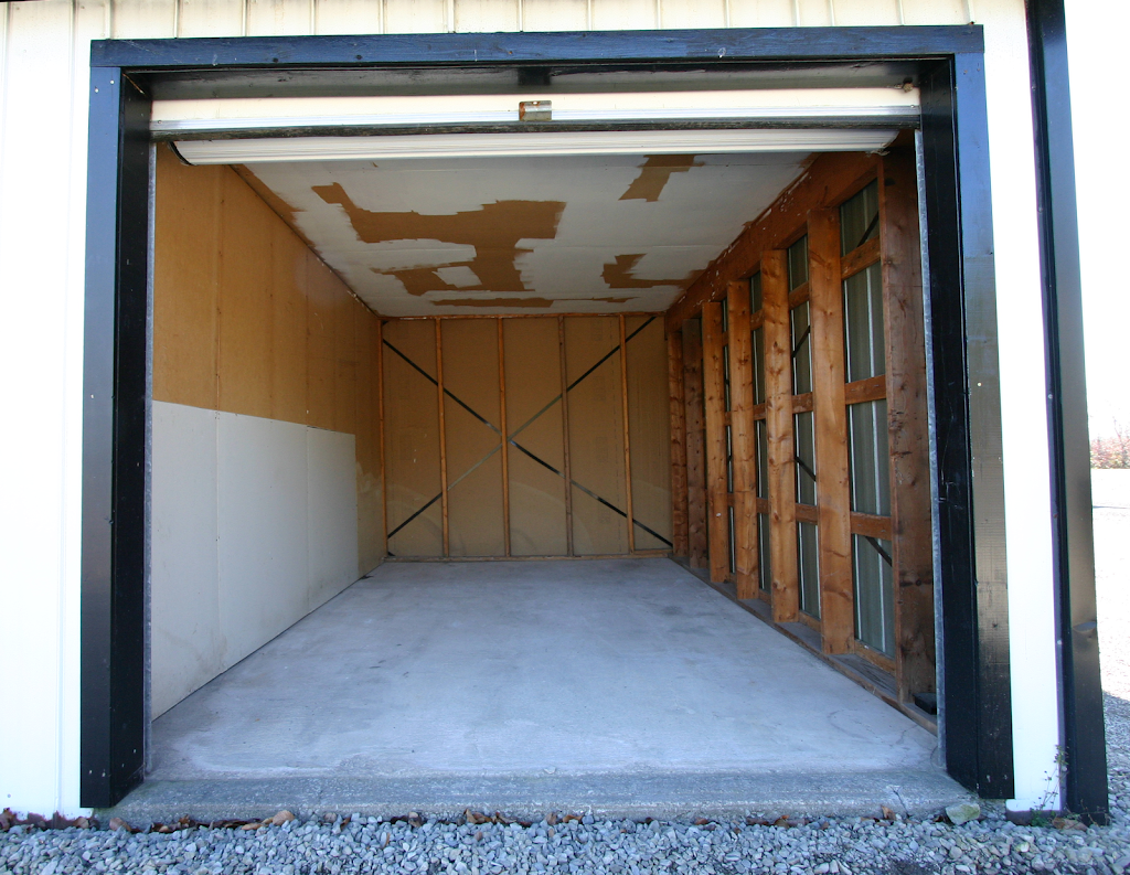 Bronco Mini Storage Ltd | 307 ON-140, Welland, ON L3B 5N7, Canada | Phone: (905) 732-4757