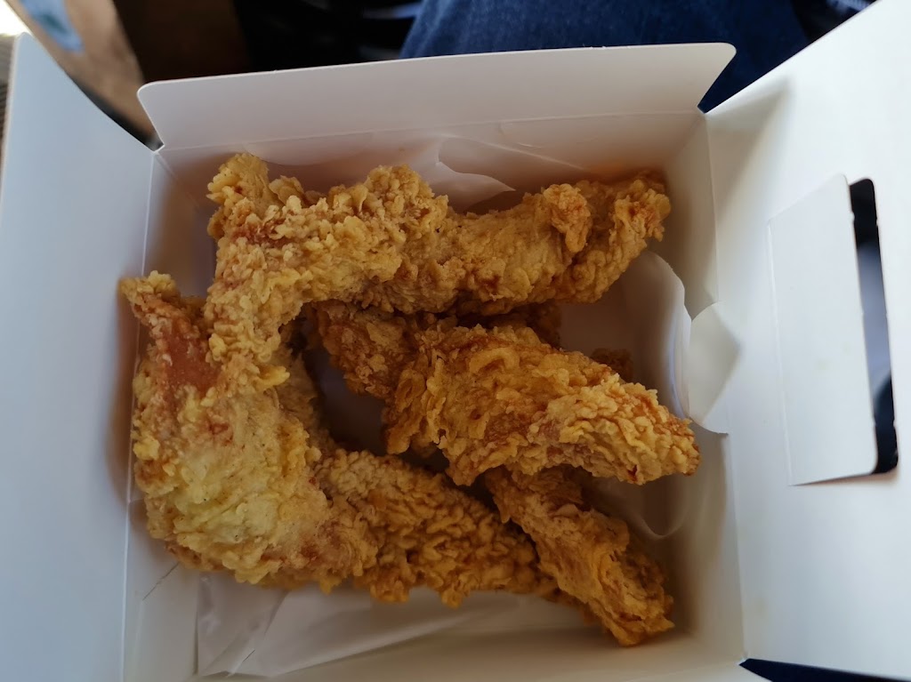 WOW Chicken Beiseker | 610 AB-9, Beiseker, AB T0M 0G0, Canada | Phone: (403) 947-0077
