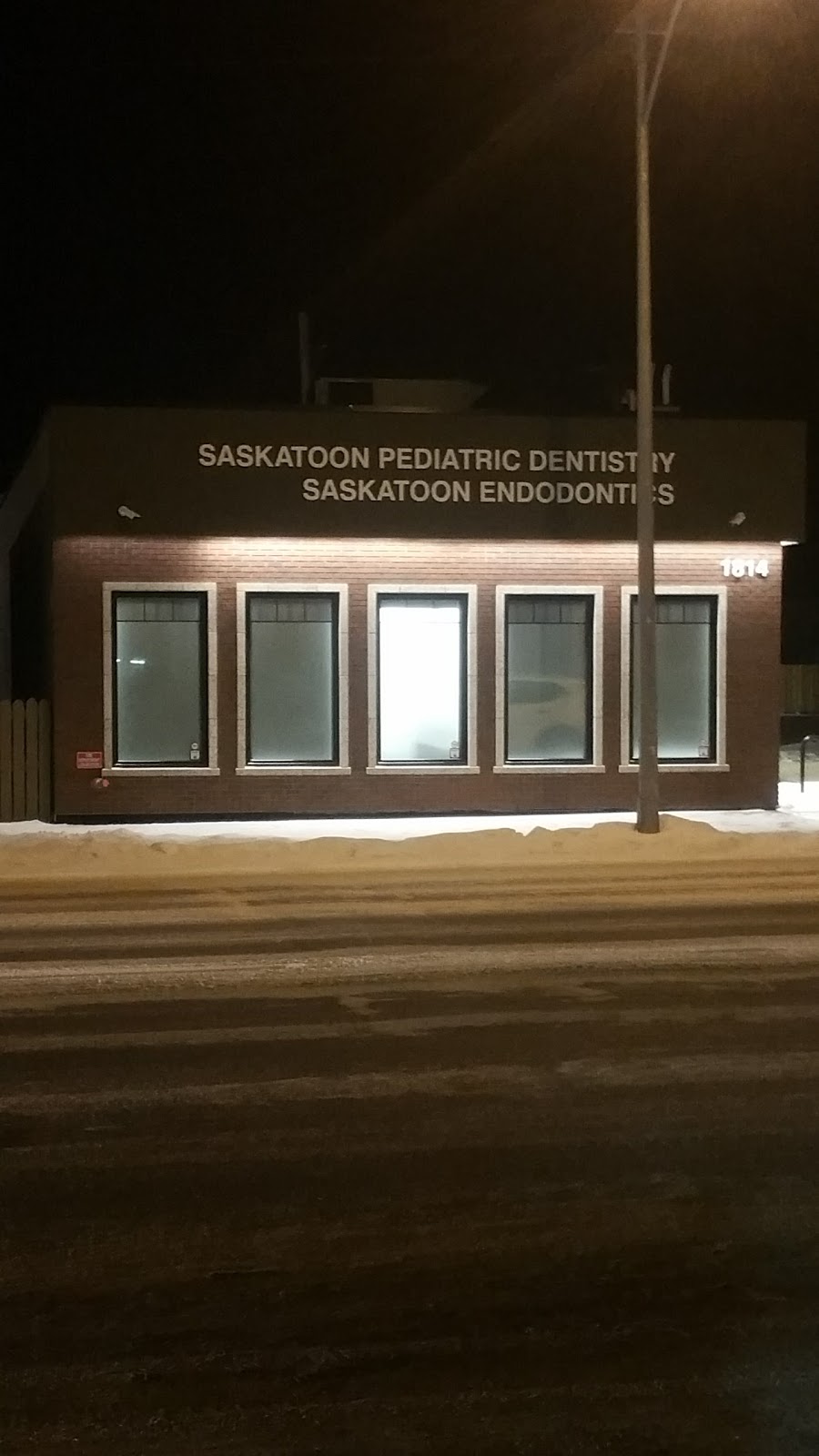 Saskatoon Pediatric Dentistry | 2-1814 Broadway Ave, Saskatoon, SK S7H 2B7, Canada | Phone: (306) 374-7111