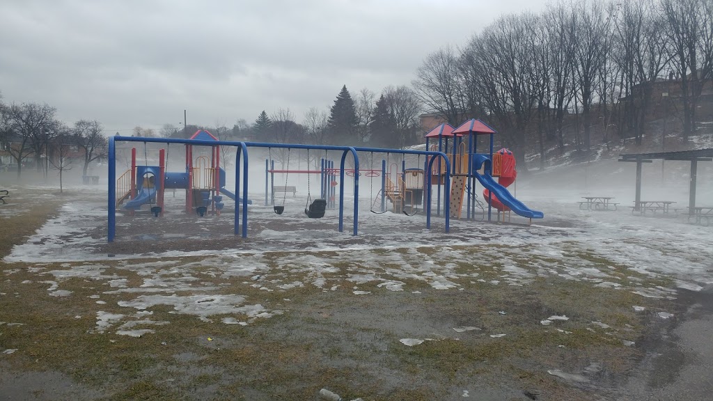 Bert Robinson Park | 400 Caledonia Rd, York, ON M6E 4T8, Canada | Phone: (416) 338-4386