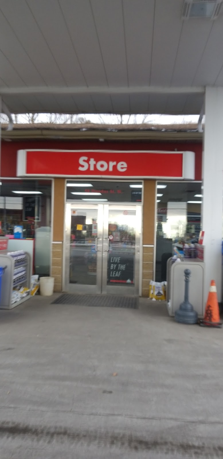 Petro-Canada | 58 Dundas St W, Belleville, ON K8P 1A3, Canada | Phone: (613) 962-7653
