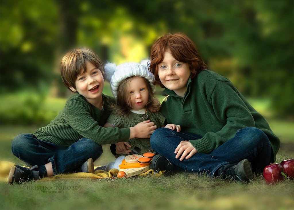 CHRISTINA TODOROV Photography | 1864 Brookshire Square, Pickering, ON L1V 5G3, Canada | Phone: (905) 619-4919
