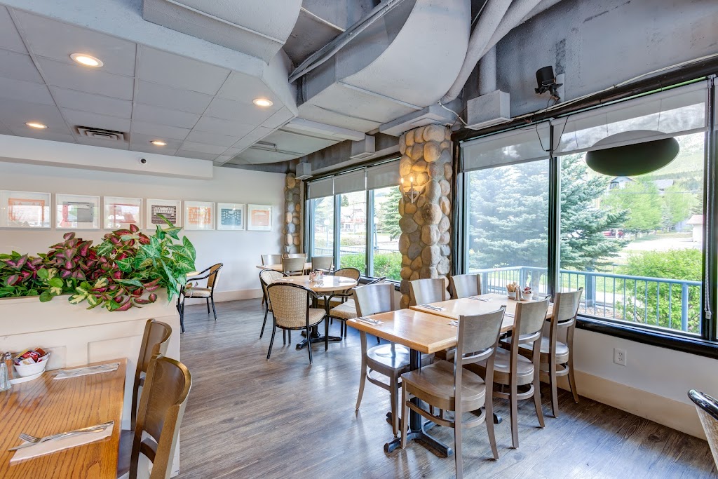 Chez Francois Restaurant and patio | 1716 Bow Valley Trail, Canmore, AB T1W 2X3, Canada | Phone: (403) 678-6111