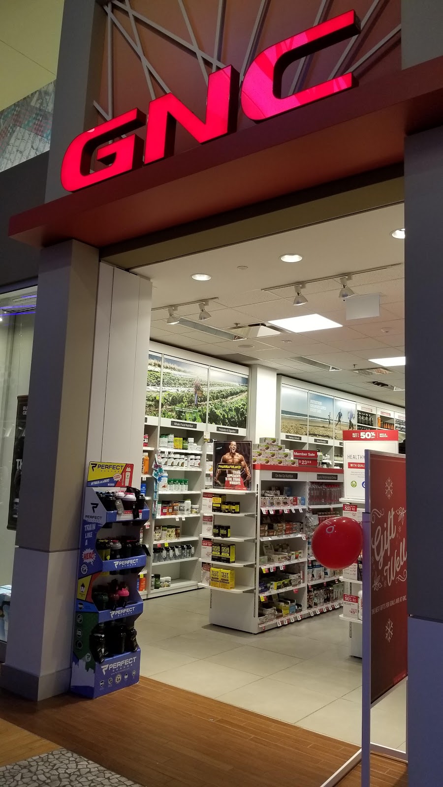 GNC | 5000 Canoe Pass Way #641, Tsawwassen Mills, Tsawwassen, BC V4M 0B3, Canada | Phone: (604) 952-2012