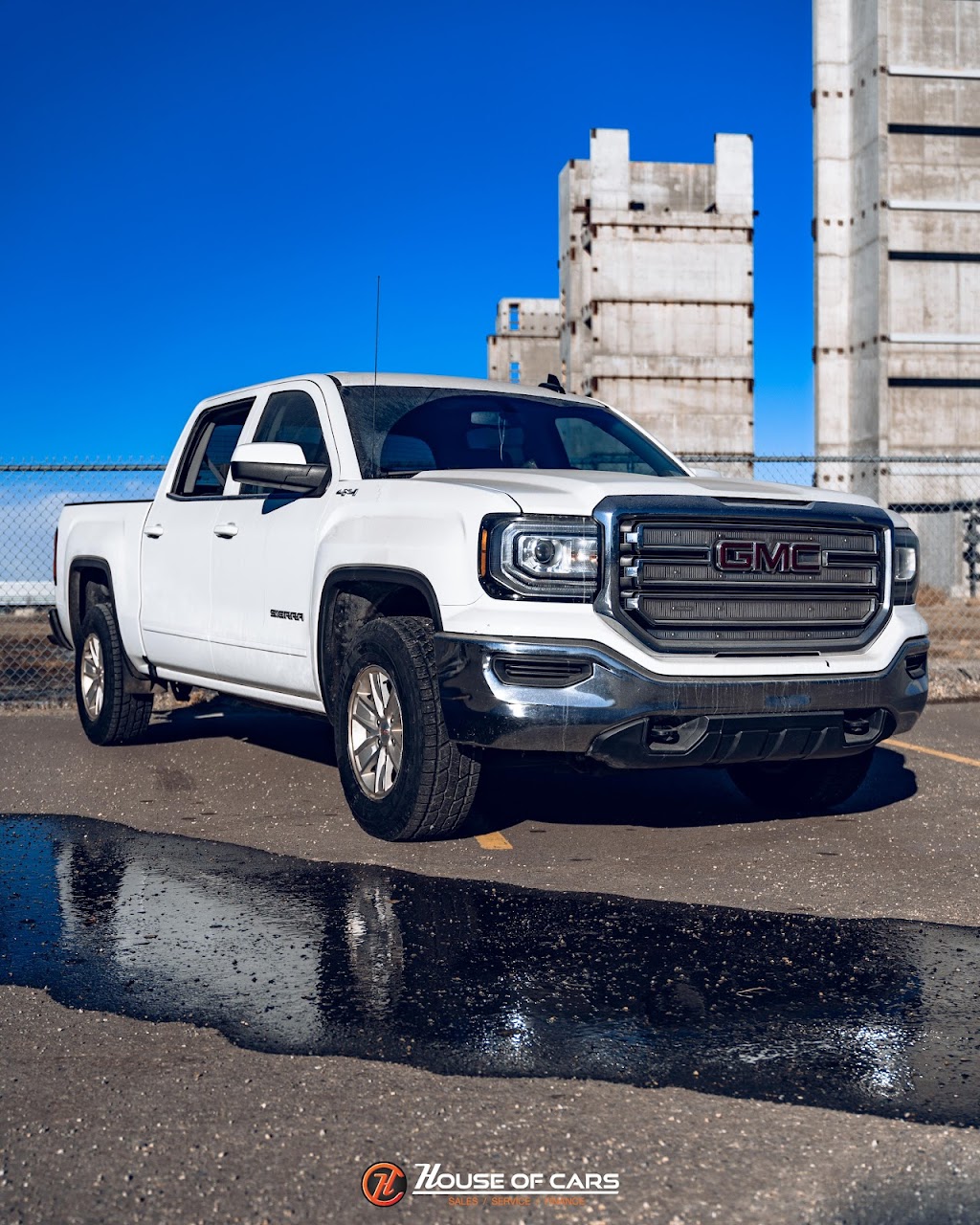 House of Cars 52 Street | 5205 76 Ave SE, Calgary, AB T2C 3C6, Canada | Phone: (403) 250-5858
