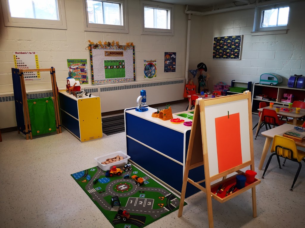 Positive Minds Daycare | 318 Queen Mary Dr, Oakville, ON L6K 3L6, Canada | Phone: (905) 338-3559