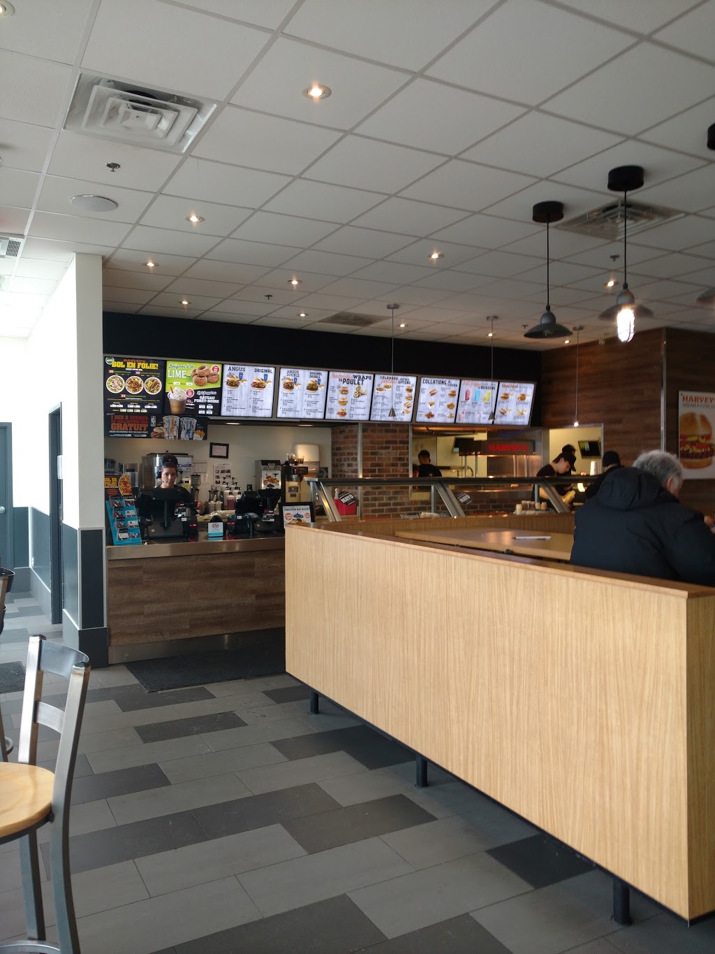 Harveys | 159 41e Rue O Local 102, Charlesbourg, QC G1H 1L4, Canada | Phone: (418) 622-6093