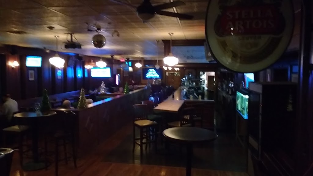 Pearson Pub | 6355 Airport Rd, Mississauga, ON L4T 1V2, Canada