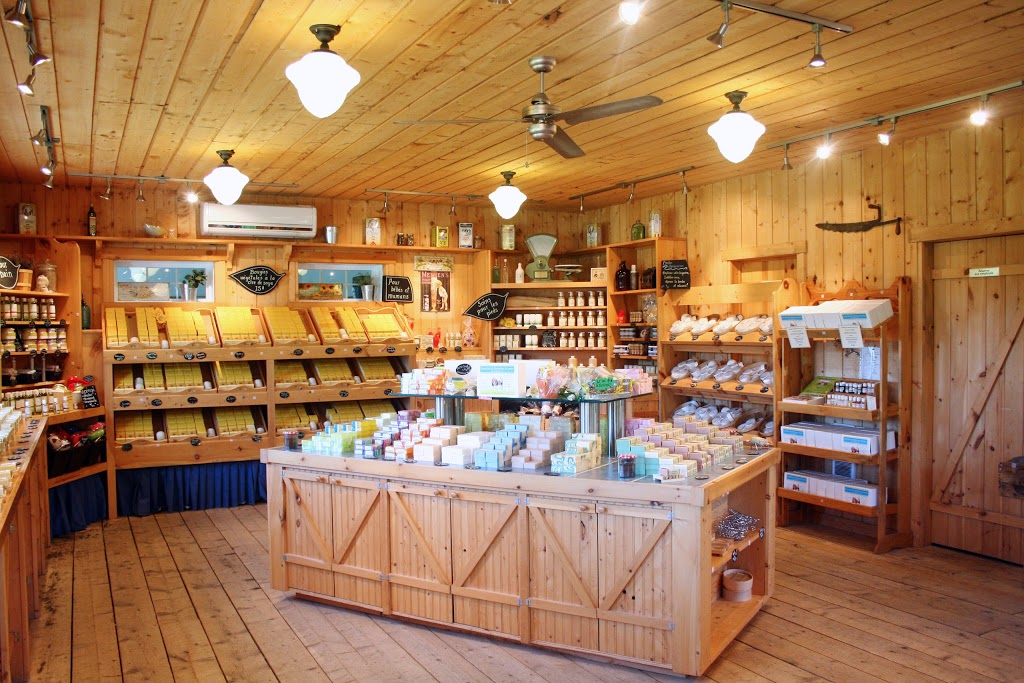 Savon des Cantons / Gourmet par Nature | 1540 Chemin des Pères, Magog, QC J1X 5R9, Canada | Phone: (819) 868-0161