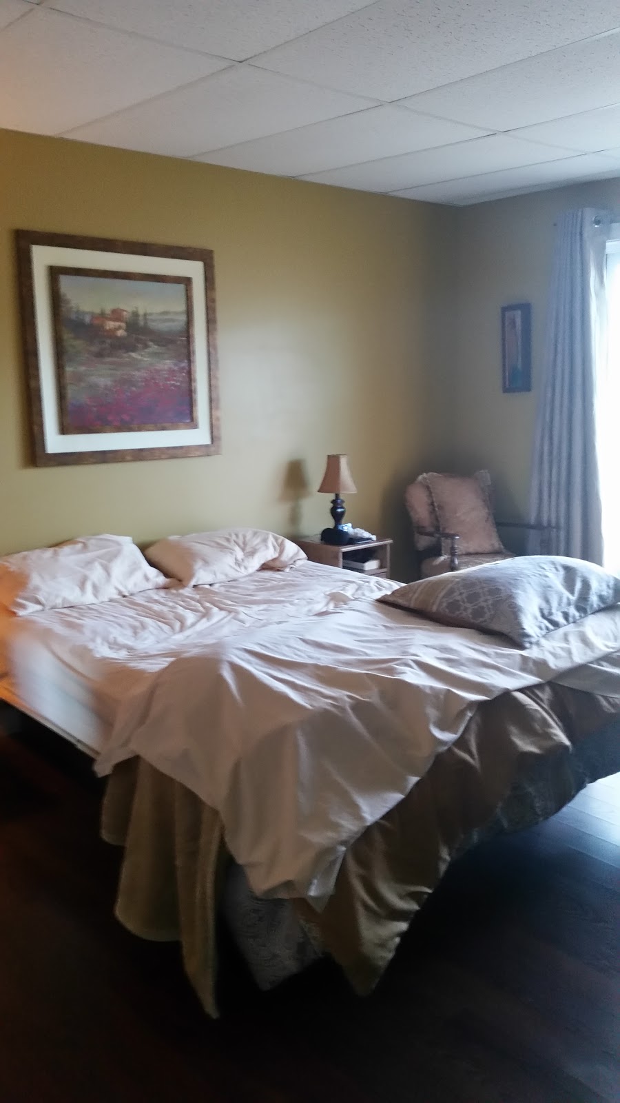 Le Gite du Fleuve | 13 Rue des Anémones, Les Escoumins, QC G0T 1K0, Canada | Phone: (418) 233-3616