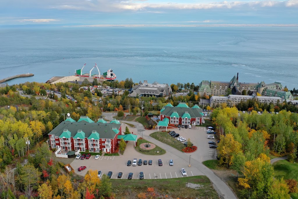 Hôtel-Pavillons-Spa Le Petit Manoir du Casino | 525 Chem. des Falaises, La Malbaie, QC G5A 2V5, Canada | Phone: (418) 665-0000