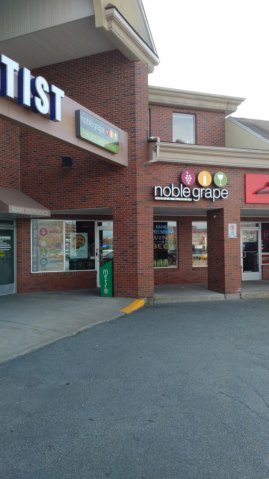 Noble Grape Bayers Lake | 362 Lacewood Dr, Halifax, NS B3S 1M7, Canada | Phone: (902) 457-9463