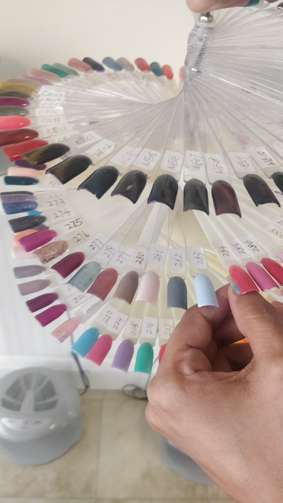 Graceful Nails & Spa | 150 New Delhi Dr, Markham, ON L3S 0B6, Canada | Phone: (905) 201-1117