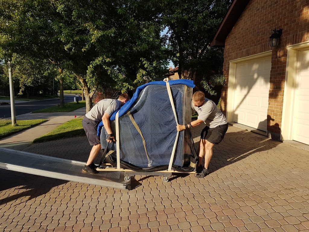 Hercules Moving Company Markham | 12 Doral Gate, Thornhill, ON L3T 7K6, Canada | Phone: (289) 809-1981