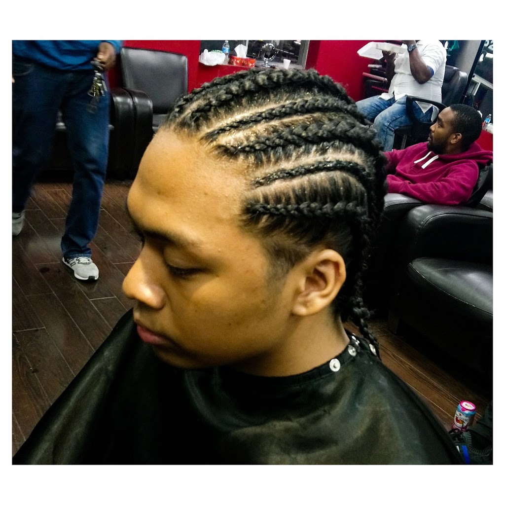 Queenofcuts | 3070A Hurontario St, Mississauga, ON L5B 1N7, Canada | Phone: (647) 575-2890