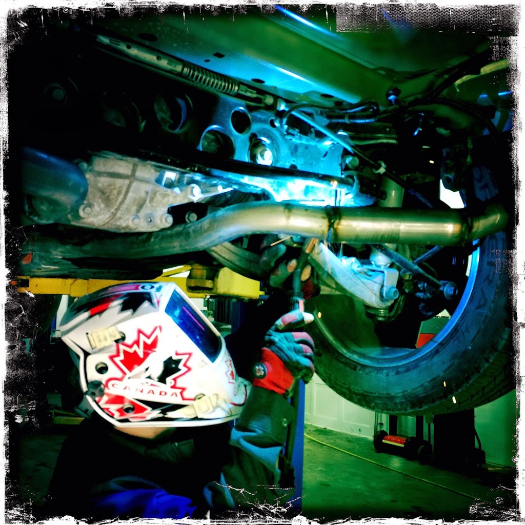 Julians Garage | 1898 Mattawa Ave, Mississauga, ON L4X 1K1, Canada | Phone: (905) 279-5858