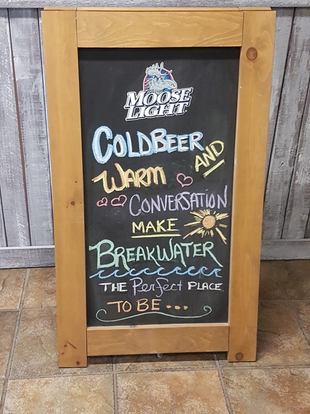Breakwater Bar & Grill | restaurant | 110 Water St, Summerside, PE C1N 5Y8, Canada | 9024362153 OR +1 902-436-2153