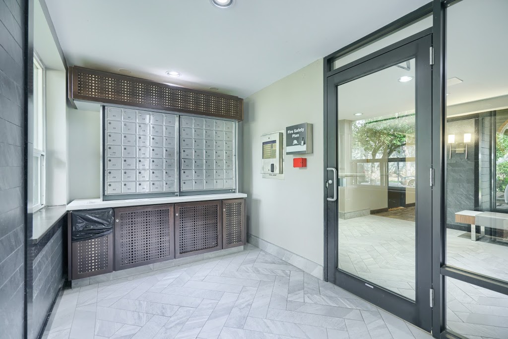 2181 Avenue Road Apartments | 2181 Avenue Rd, North York, ON M5M 4B8, Canada | Phone: (437) 374-4689