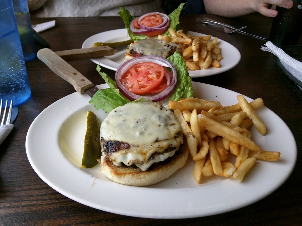 Armor Inn Tap Room | 5381 Abbott Rd, Hamburg, NY 14075, USA | Phone: (716) 202-1315