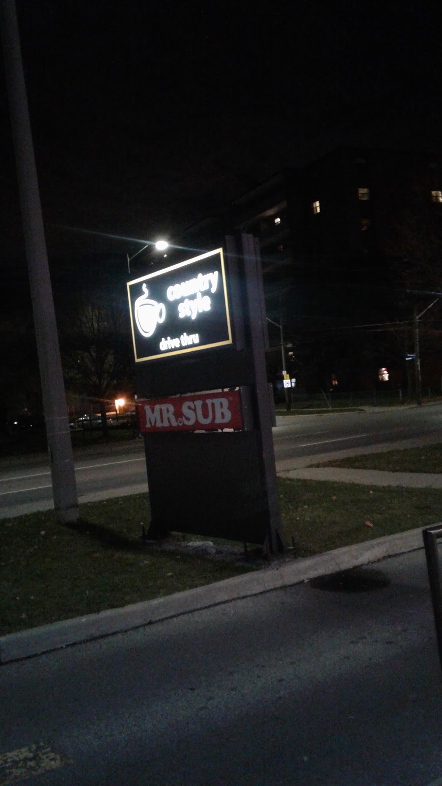 Country Style | 364 Lakeshore Rd E, Mississauga, ON L5G 1H5, Canada | Phone: (289) 865-1200
