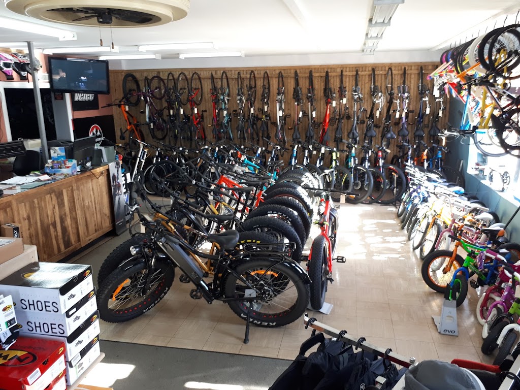 Atelier Roule Vélo | 368 Rue St François, La Tuque, QC G9X 1S7, Canada | Phone: (819) 523-3254