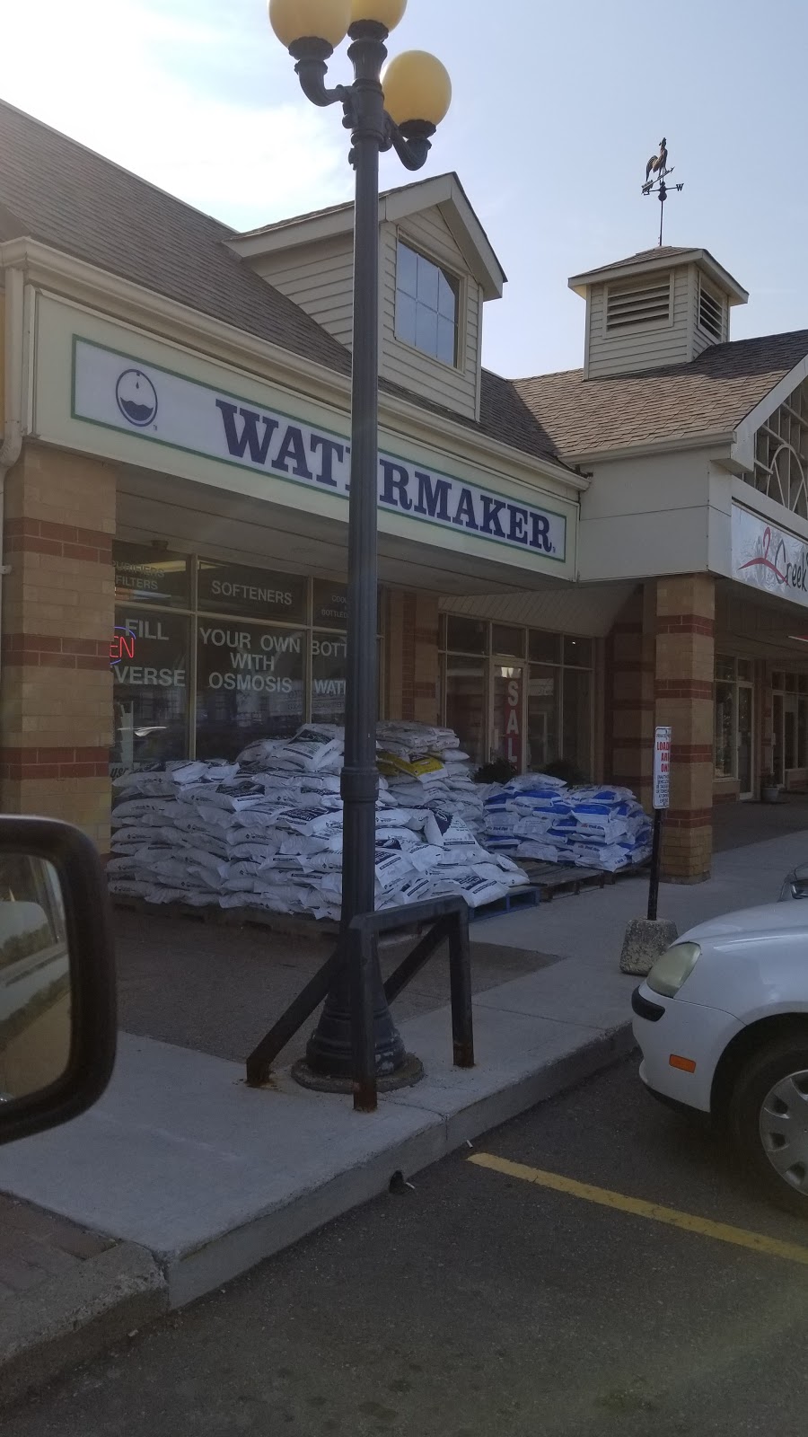 Watermaker Orangeville | 121 First St, Orangeville, ON L9W 3J8, Canada | Phone: (519) 942-4514