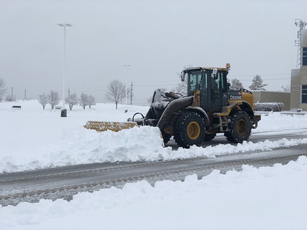Town & Country Commercial Property Maintenance | 365 County Rd 28, Bailieboro, ON K0L 1B0, Canada | Phone: (705) 939-2335