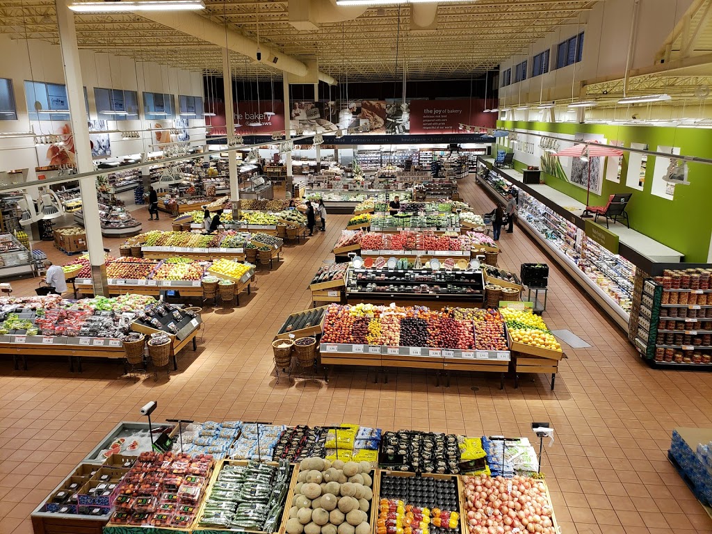 Loblaws | 301 High Tech Rd, Richmond Hill, ON L4B 4R2, Canada | Phone: (905) 771-1066