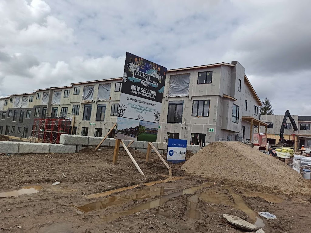 Talbot 21s | 3557 Colonel Talbot Rd, London, ON N6P 1H6, Canada | Phone: (519) 870-5574