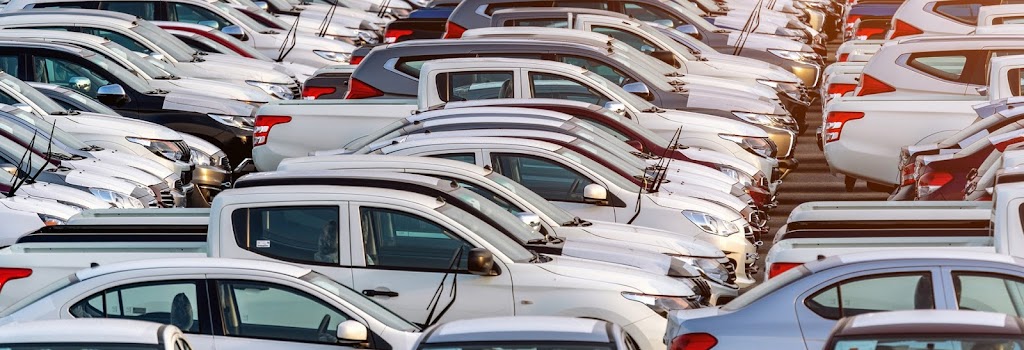 Genuine Automotive Group | 4-1635 Burrows Ave, Winnipeg, MB R2X 3B5, Canada | Phone: (204) 586-7004