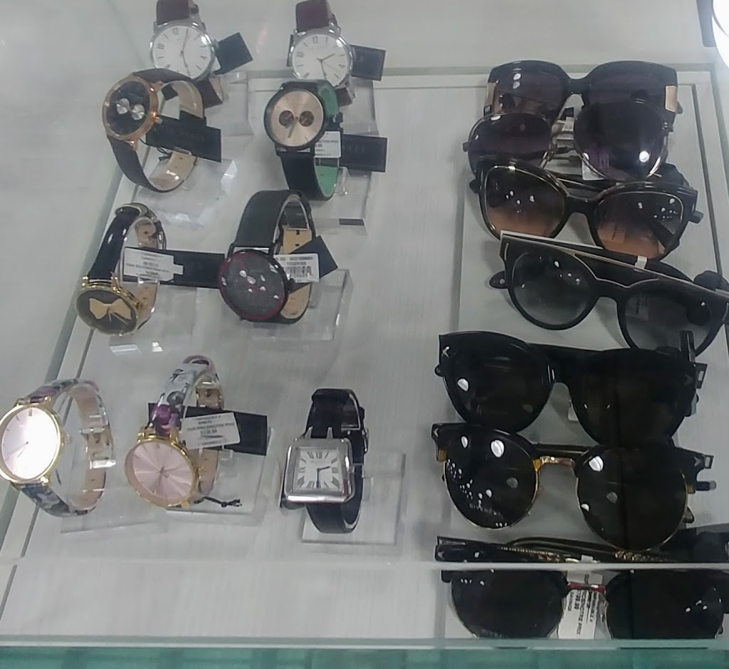 SaksFirst | 7999 Boulevard des Galeries dAnjou, Anjou, QC H1M 1W9, Canada | Phone: (514) 355-9371