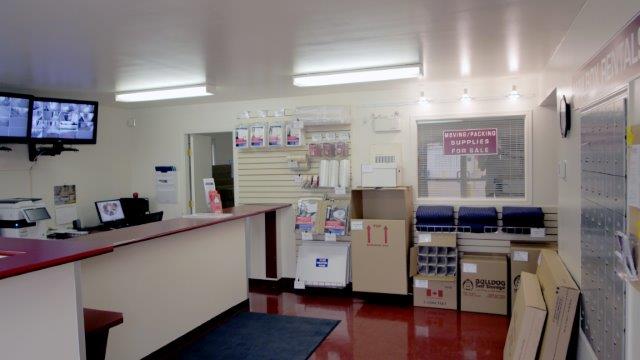 Bulldog Self Storage | 14811 114 Ave NW, Edmonton, AB T5M 4E5, Canada | Phone: (780) 455-2500