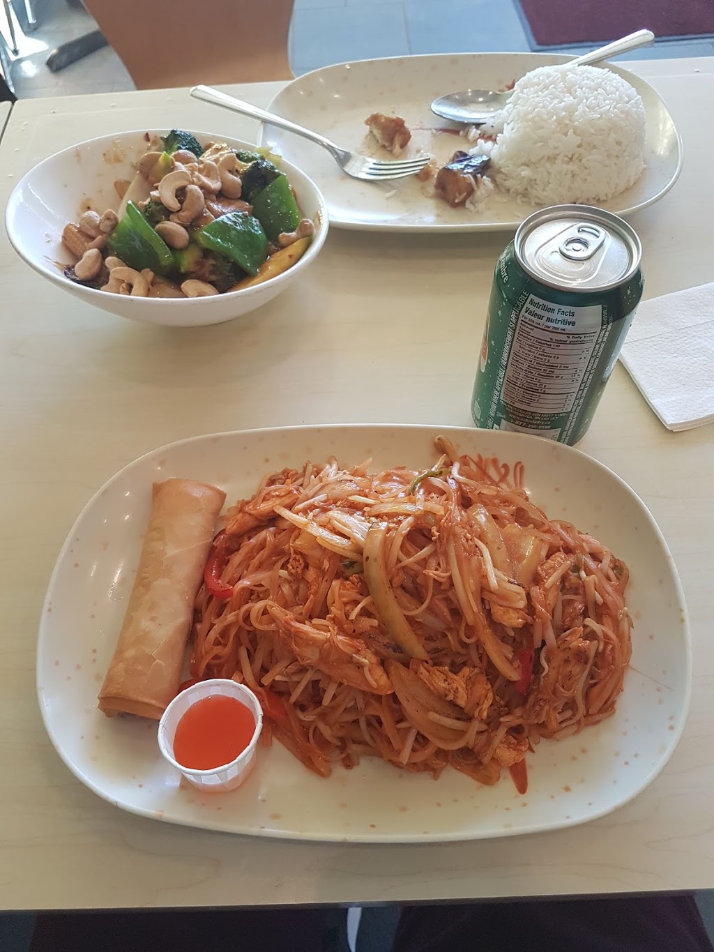 Thai Supreme | 40 Innovation Drive Unit 13, Vaughan, ON L4H 0T2, Canada | Phone: (905) 265-1122