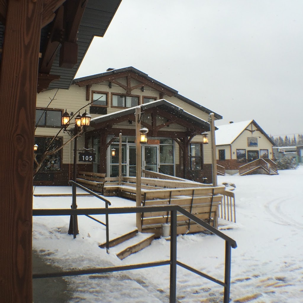 Hôtel Roquemont | 105 Grande Ligne, St-Raymond, QC G3L 2Y4, Canada | Phone: (418) 337-6734