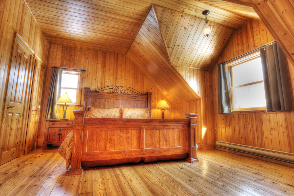 Fiddler Lake Resort | 1000 QC-329, Mille-Isles, QC J0R 1A0, Canada | Phone: (800) 721-0371