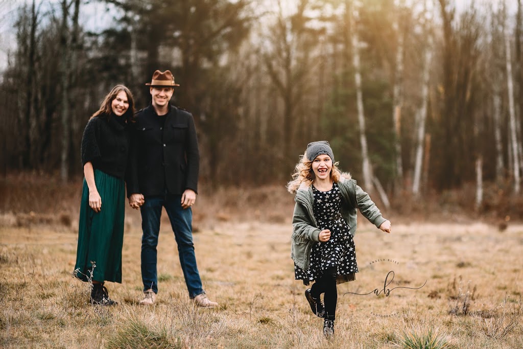 Angela Bliss Photography | Depot Road and, Reid Rd, Brackendale, BC V0N 1H0, Canada | Phone: (604) 250-2226
