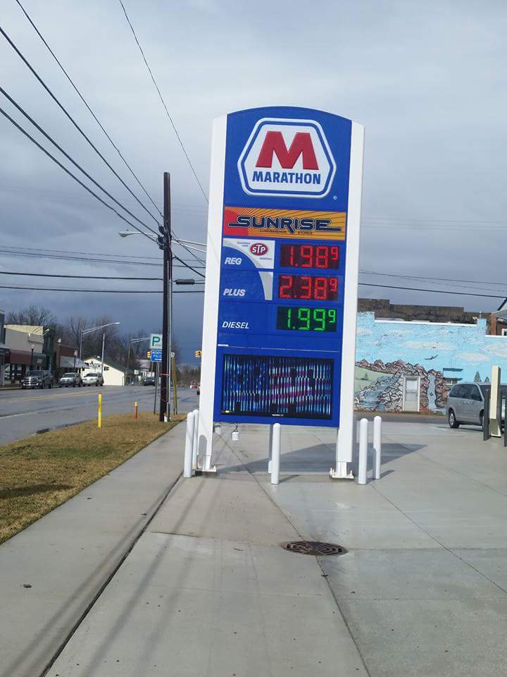 Marathon Gas - Sunrise Store 11 | 80660 Main St, Memphis, MI 48041, USA | Phone: (810) 392-2010