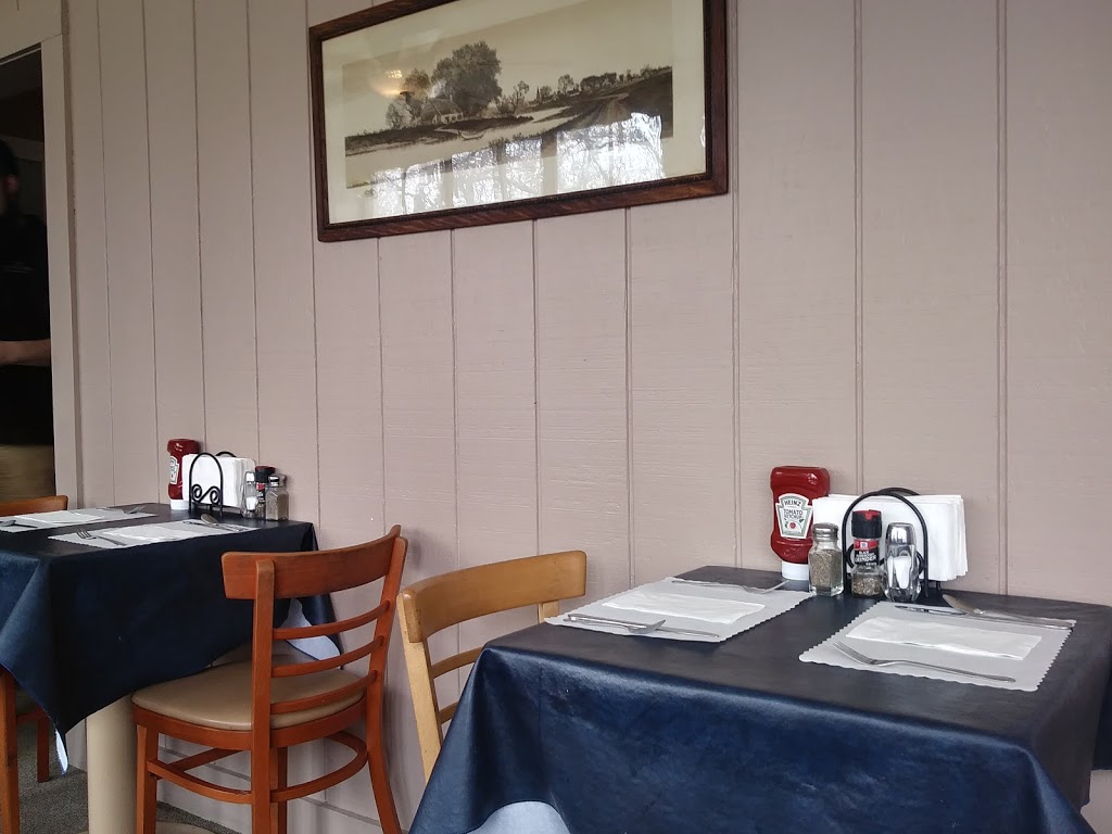 The Village Inn | 1488 Ferry Rd, Grand Island, NY 14072, USA | Phone: (716) 773-5030