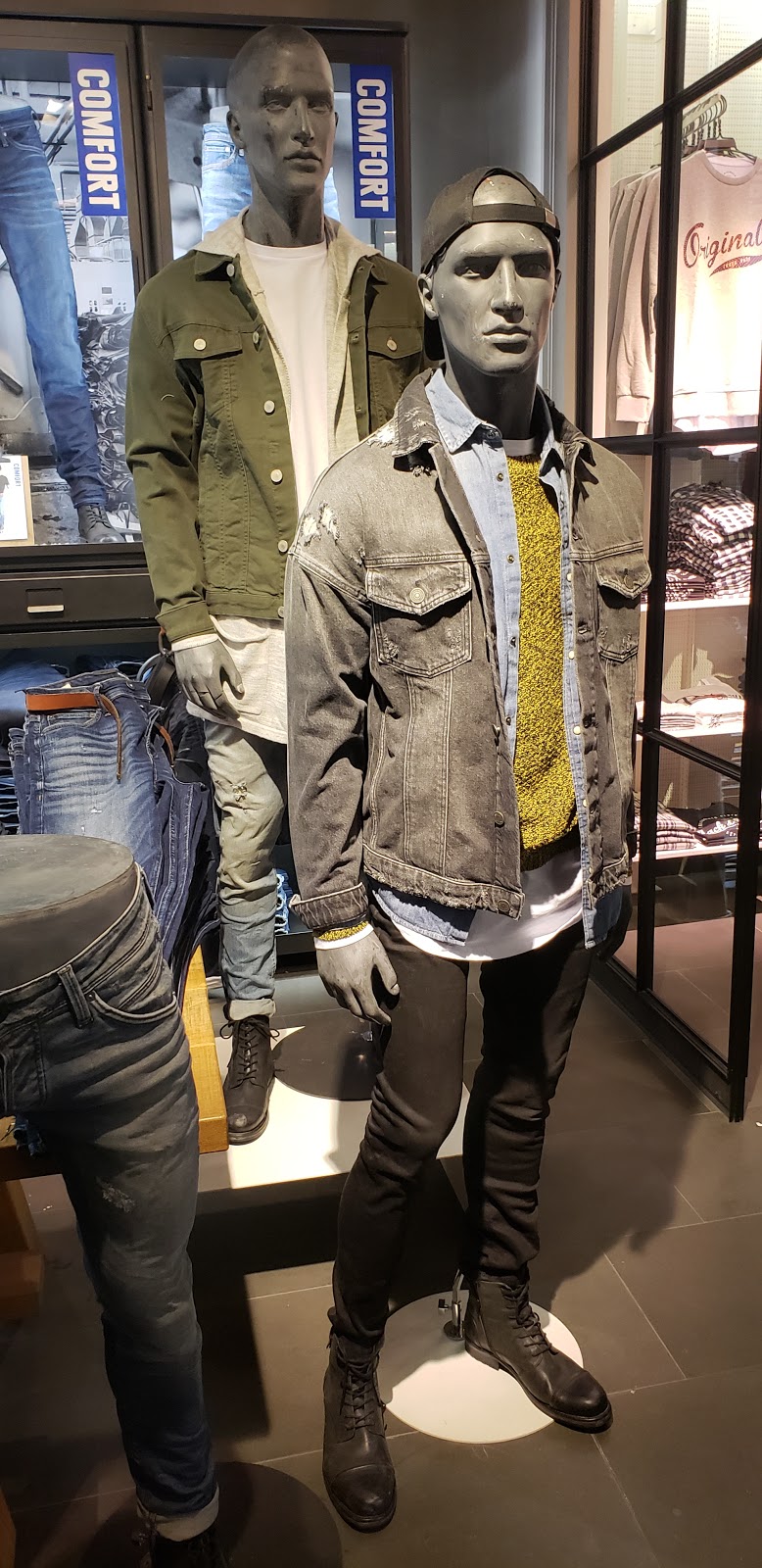 JACK & JONES | Yorkdale Mall, 3401 Dufferin St, North York, ON M6A 2T9, Canada | Phone: (416) 782-8983