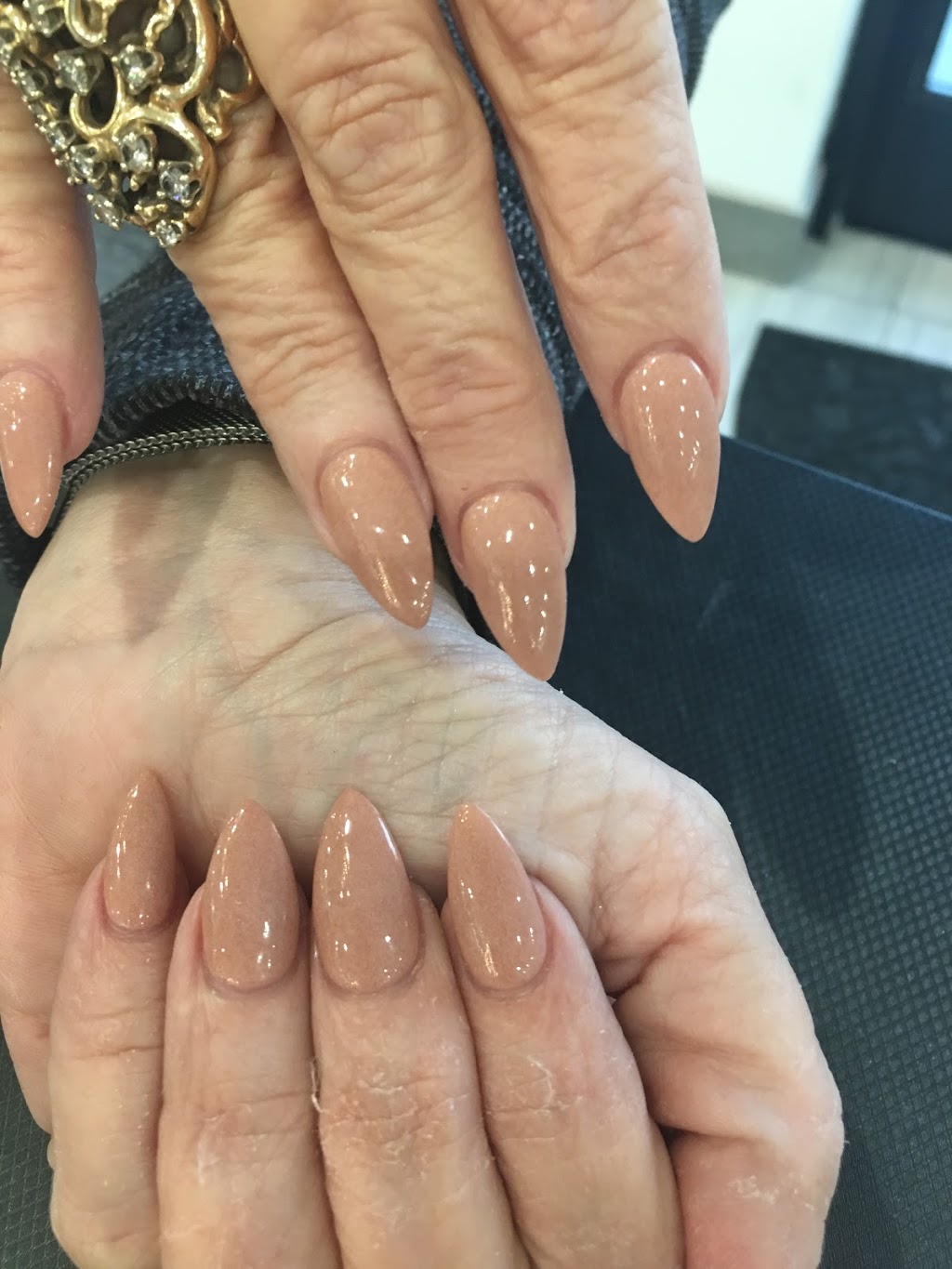 Chameleon Nails & Lashes | 2636 Eglinton Ave W, York, ON M6M 1T7, Canada | Phone: (416) 651-7455