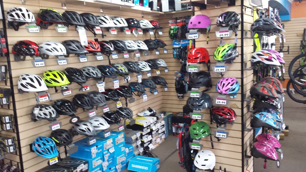 Au Becycle Sport | 885 Bd Du Cure Labelle, Blainville, QC J7C 2L3, Canada | Phone: (450) 435-1676