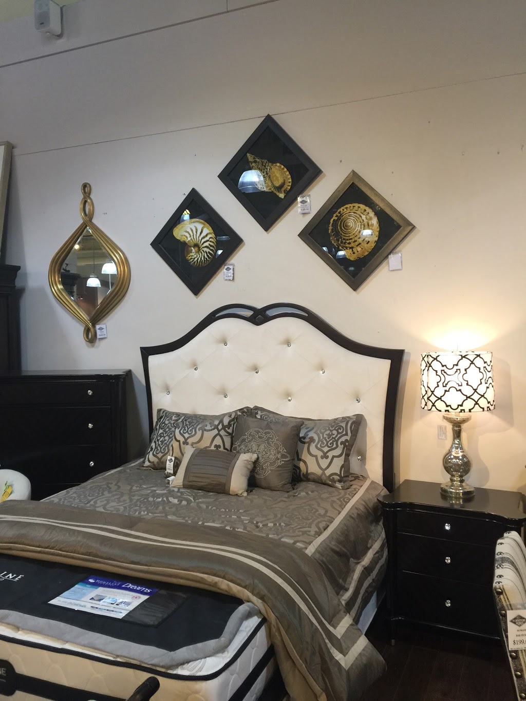 Furniture Depot | 170 Bovaird Dr W, Brampton, ON L7A 1A1, Canada | Phone: (905) 453-0700