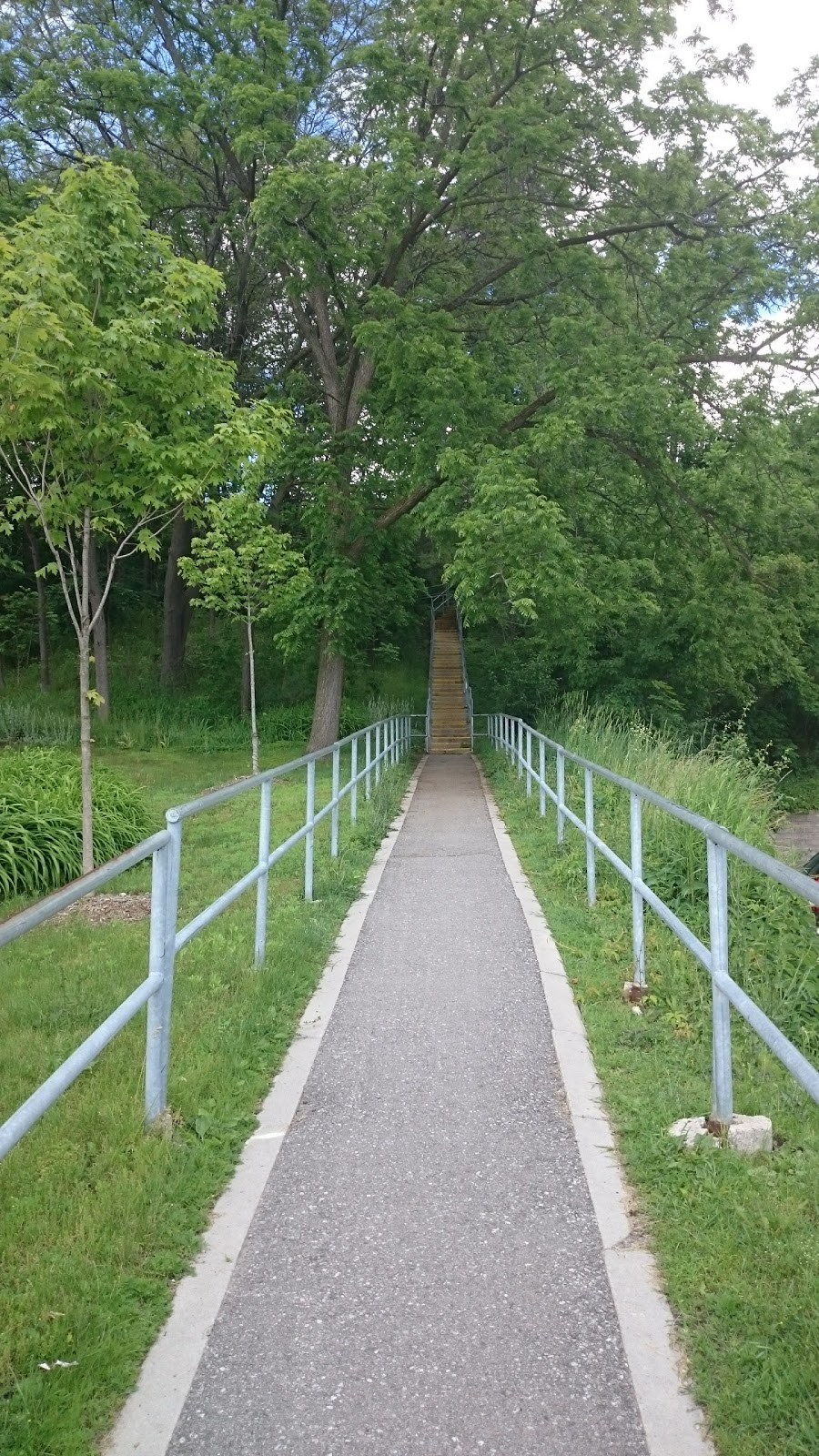 Nelson Park | 349 Codrington St, Barrie, ON L4M 4J7, Canada