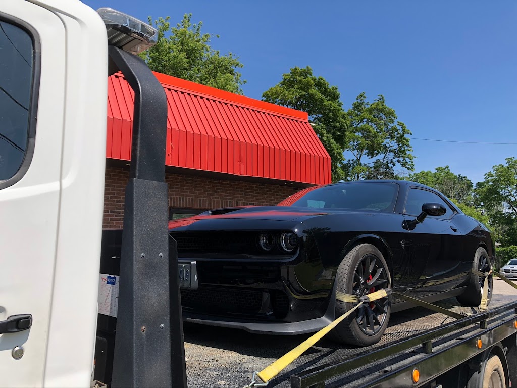 Tow Truck Bowmanville | Scugog St, Bowmanville, ON L1C 3J3, Canada | Phone: (647) 656-2289